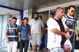 Suriyeli turistlere sahte para g&ouml;zaltısı