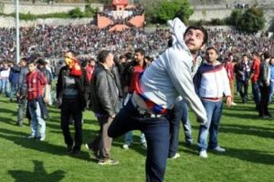 Ma&ccedil;larda 4 bin 835 kişiye ceza kesildi