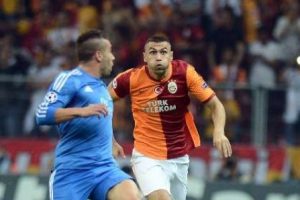 Burak Yılmaz taraftardan &ouml;z&uuml;r diledi