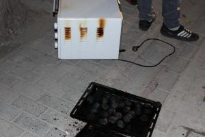 Fırında unutulan kurabiyeler paniğe neden oldu