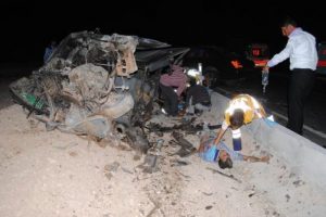 Hurdaya d&ouml;nen ara&ccedil;ta can pazarı