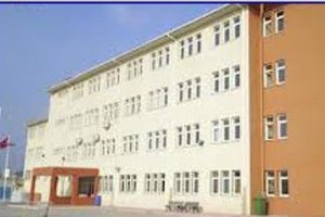 Sıralar yetişmedi, Bursa'da eğitim ayak&uuml;st&uuml; - &Ouml;ZEL HABER