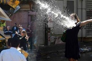 G&ouml;k&ccedil;ek'ten Nazlıaka'ya 'showgirl' benzetmesi