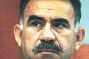 &Ouml;calan'dan paralel devlet eleştirisi