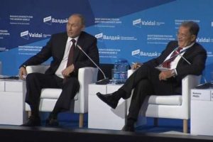 Putin'den "g&uuml;ld&uuml;ren" destek