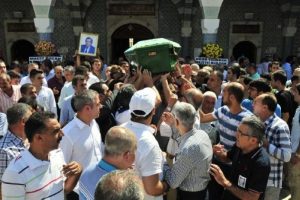 Sak ailesinin acı g&uuml;n&uuml;