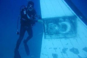 C-47 batırılmadan ilgi odağı oldu