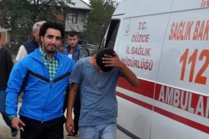 13 yaşındaki &ccedil;ocuk, arkadaşını bı&ccedil;akladı