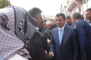 7 yıllık husumet barışla sonu&ccedil;landı