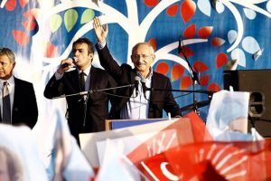 "Savaş g&ouml;zyaşıdır, acıdır, yokluktur"