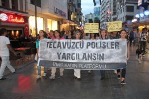 Taciz ve tecav&uuml;z iddiaları protesto edildi