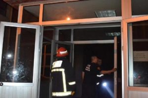İneg&ouml;l'de okulda &ccedil;ıkan yangın korkuttu