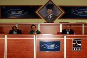 Van'da 'şiddet sağlığa zararlıdır' paneli