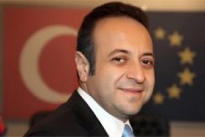 'T&uuml;rkiye belki de hi&ccedil;bir zaman AB &uuml;yesi olamayacak'