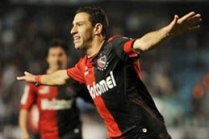 Maxi Rodriguez'den Messi'yi aratmayan gol