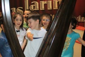 Bursa'da lazerle &uuml;retilen arp
