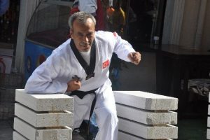 Sokak arasında rekor denemesi