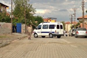 Sungurlu'da kuş kavgası: 1 &ouml;l&uuml;