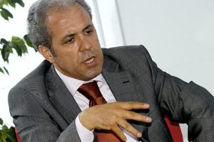 Tayyar: O sloganları atanlar şerefsiz