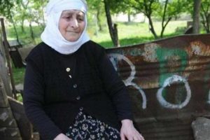 K&ouml;yde elektrikler kesildi Nazife nineye GPRS &ouml;nlemi