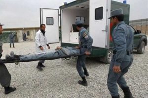 11 Afgan polis &ouml;ld&uuml;r&uuml;ld&uuml;