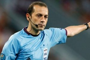 Rekor C&uuml;neyt &Ccedil;akır'da
