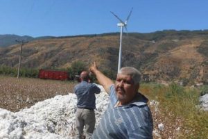 Akıma kapılan 2 iş&ccedil;i &ouml;ld&uuml;