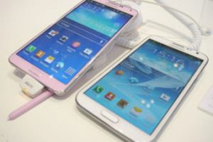 Galaxy Note 3 T&uuml;rkiye'de satışa sunuldu