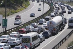 TEM'de trafik fel&ccedil;
