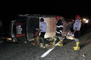 Şanlıurfa'da minib&uuml;s devrildi