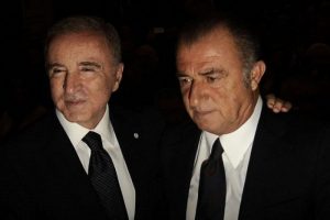 Aysal krizi b&uuml;y&uuml;yor mu?