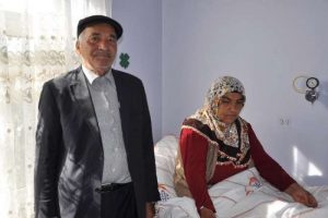Bozdağ'ın &uuml;vey annesi hastaneye kaldırıldı