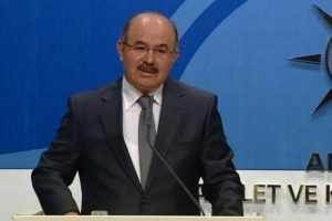 &Ccedil;elik: "PKK'yı temsilci olarak g&ouml;rm&uuml;yoruz"