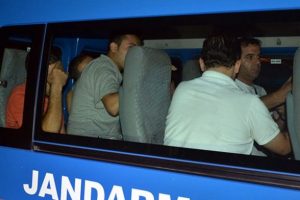 Bodrum'da 12 ka&ccedil;ak yakalandı