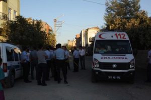 Av t&uuml;feğiyle ağabeyini vurmak istedi