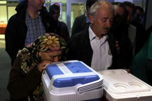 Bağışladıkları organları &ouml;perek uğurladılar
