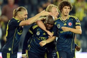 Fenerbah&ccedil;e'ye yine UEFA problemi