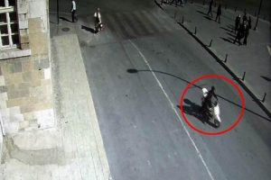 Bisiklet hırsızları kamerada