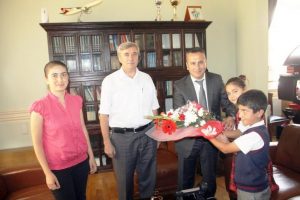 100. Yıl İlk&ouml;ğretim Okulu'ndan belediyeye ziyaret