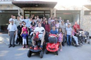 Yenişehirli engelliler İznik'te stres attı