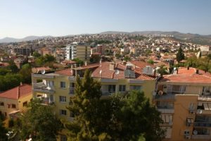 İzmirliler kentte "d&ouml;n&uuml;ş&uuml;m" istiyor