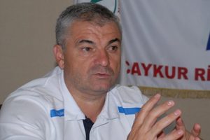&Ccedil;alımbay Galatasaray ma&ccedil;ında gol&uuml; d&uuml;ş&uuml;n&uuml;yor