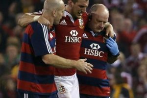 Sam Warburton iyileşti