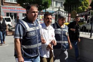 Eşi ve oğlunu bı&ccedil;akladıktan sonra bakın ne dedi?