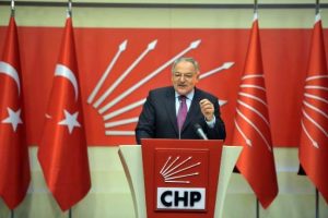 Sarıg&uuml;l CHP'ye katılacak mı?