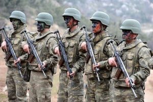 S&ouml;zleşmeli erlere Batı g&ouml;revi
