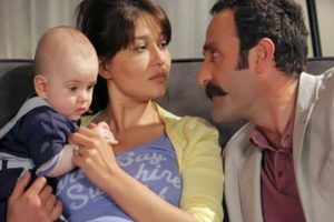 'Bebek İşi' dizisine hangi &uuml;nl&uuml; oyuncular katıldı?