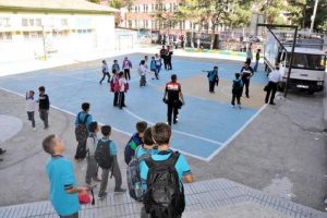Okulda bomba paniği
