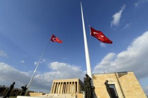 Anıtkabir'de 63 yıllık n&ouml;bet değişimi