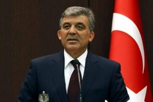 G&uuml;l'&uuml;n konuşmasına b&uuml;y&uuml;k ilgi